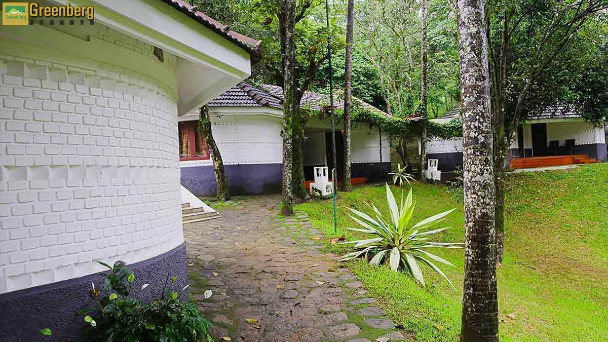 Hotel Greenberg holiday resort kulamavu image