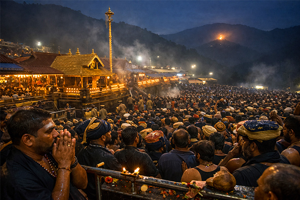 Festivals in Kerala makaravilakku festival image